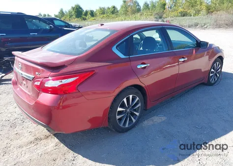 2016 Nissan Altima 2.5 Sv z USA, uszkodzony, nr VIN 1N4AL3AP6GC137760